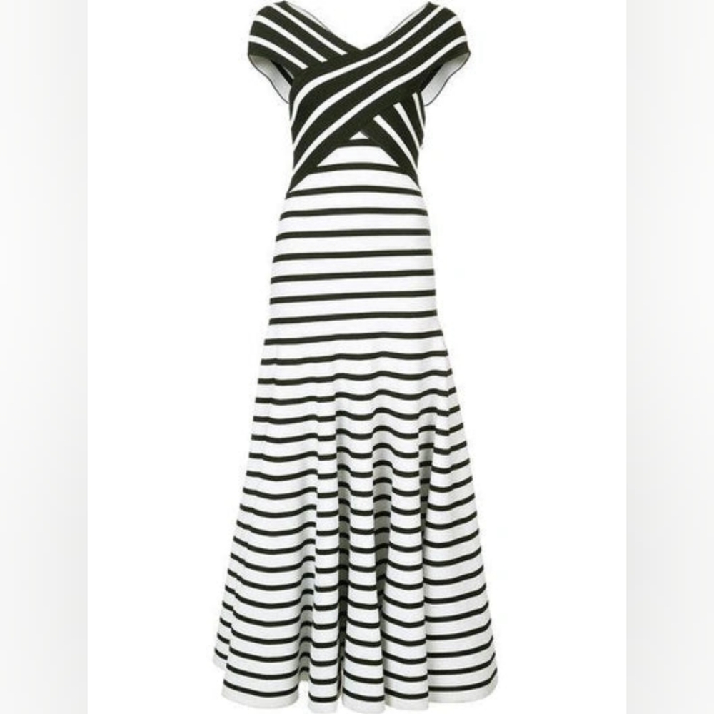 ●*$5,000 CAROLINA HERRERA WHITE BLK OF THE SHOULDER STRIPED RUNWAY MIDI DRESS M